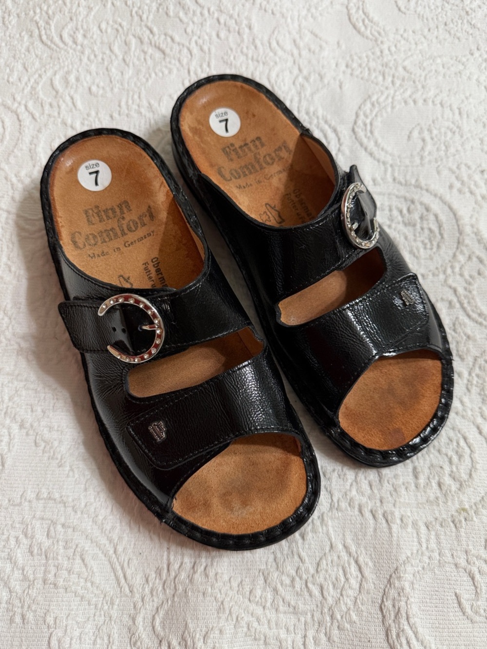 Finn Comfort Slide Sandals Size 7 Black Patent Leather Buckle